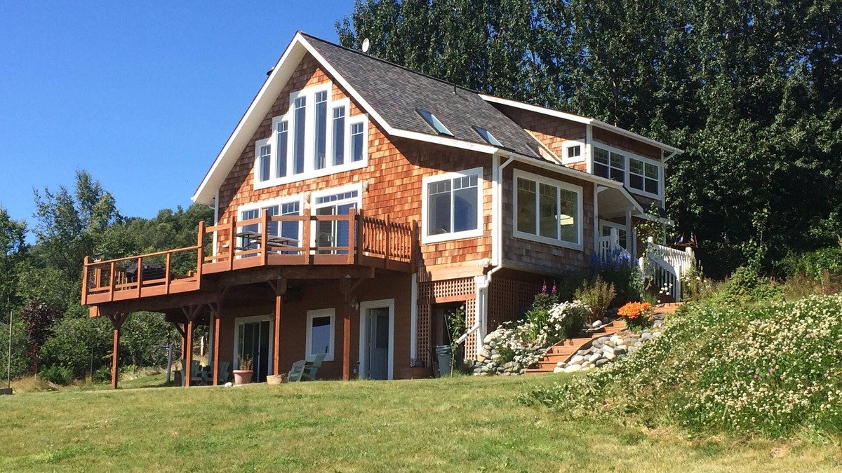 Kachemak House | Cottage Style Shabby Chic Luxury