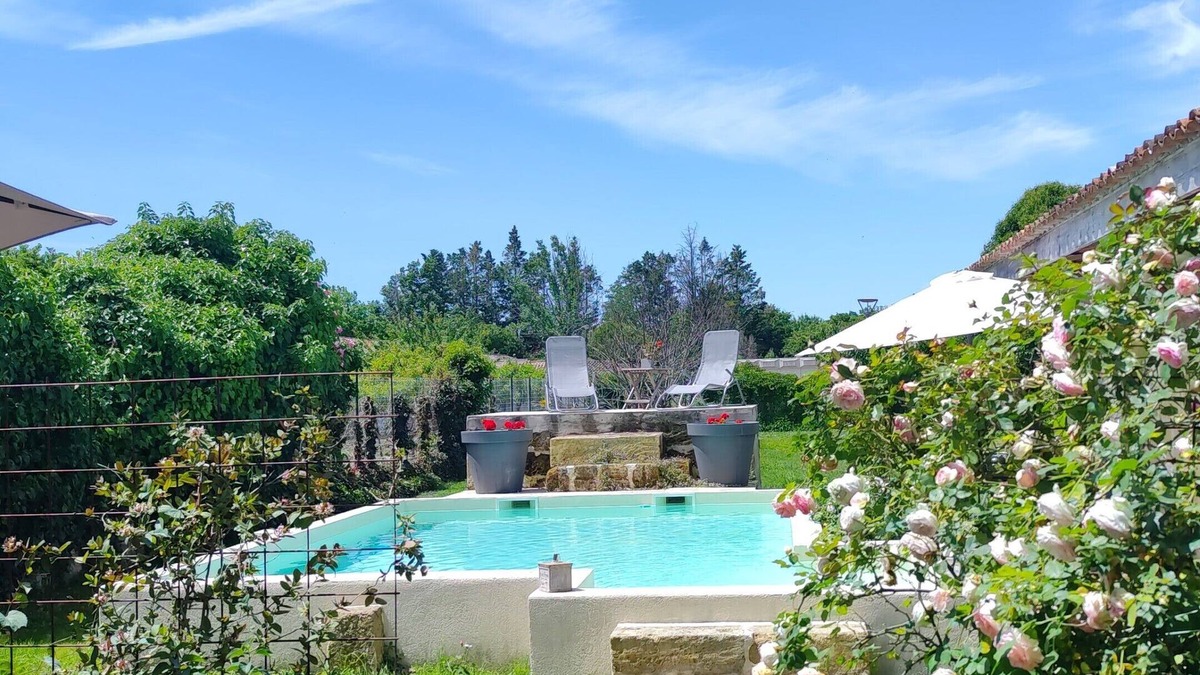Sainte-Terre House | cottage swimming pool 8km st emilion