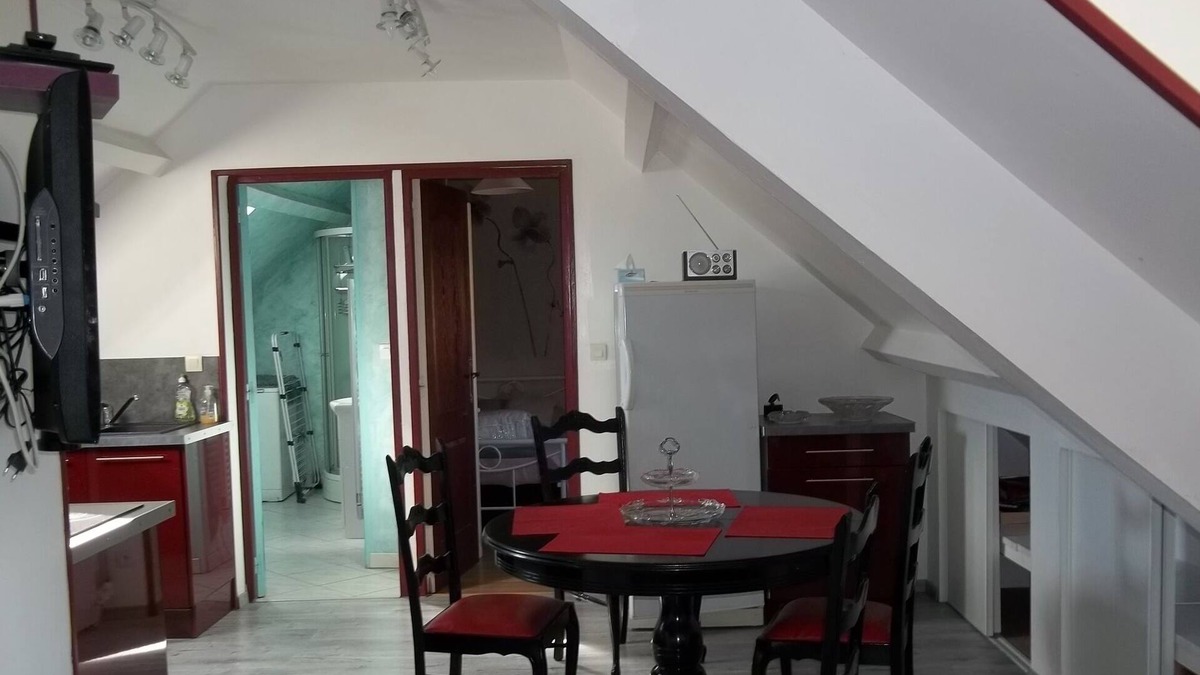 Le Gros-Theil Apartment | Cottage with pool in quiet countryside