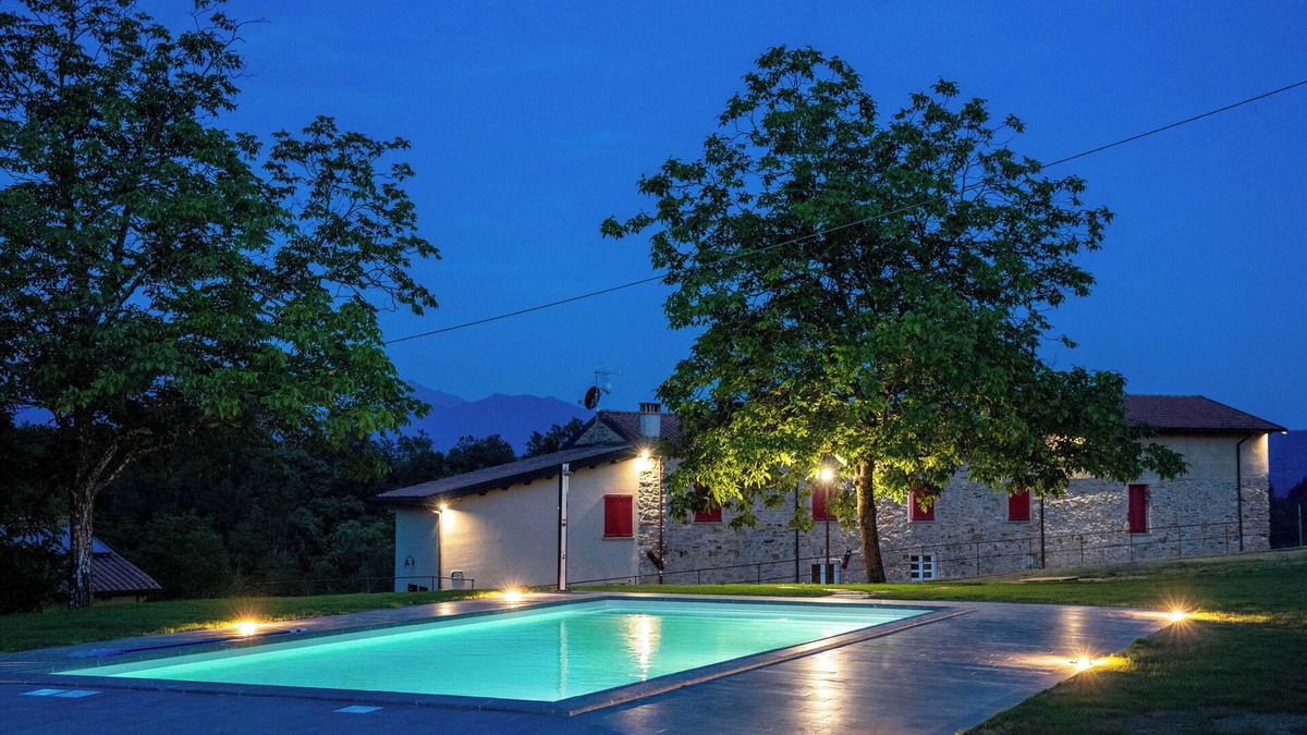 Masero House | Cottege Podere di Emore - on the Francigena with swimming pool and Wi Fi