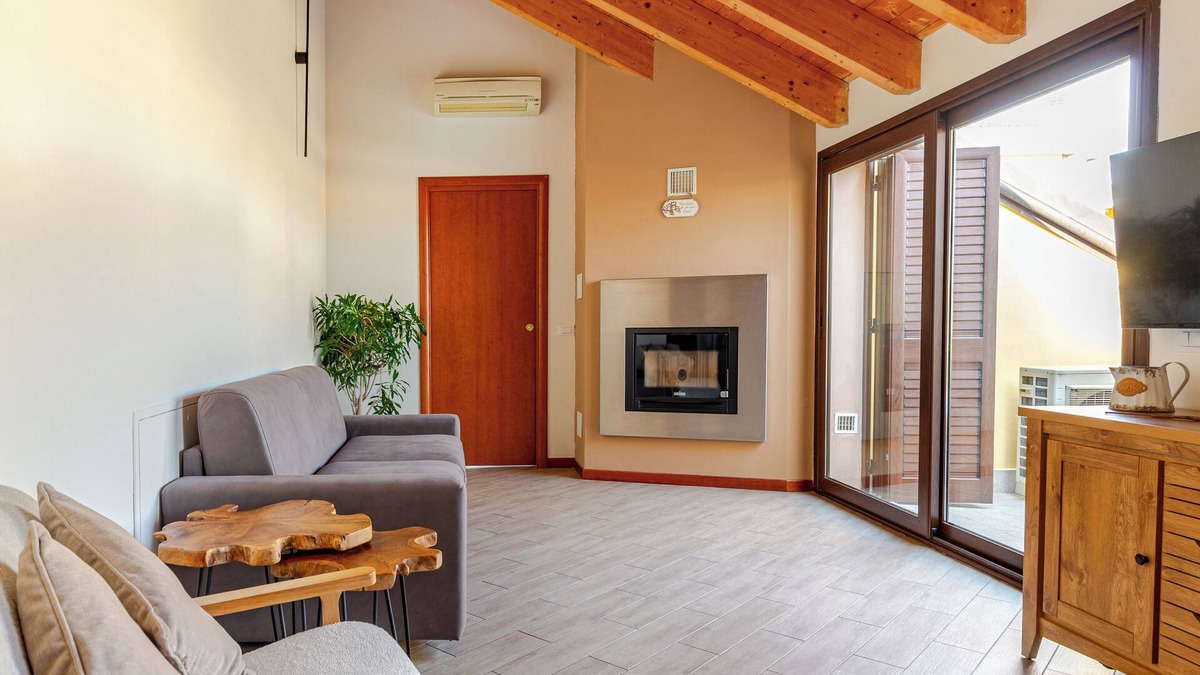 Busto Arsizio Apartment | [Cotton Flower] Penthouse 15 minutes from Malpensa MXP