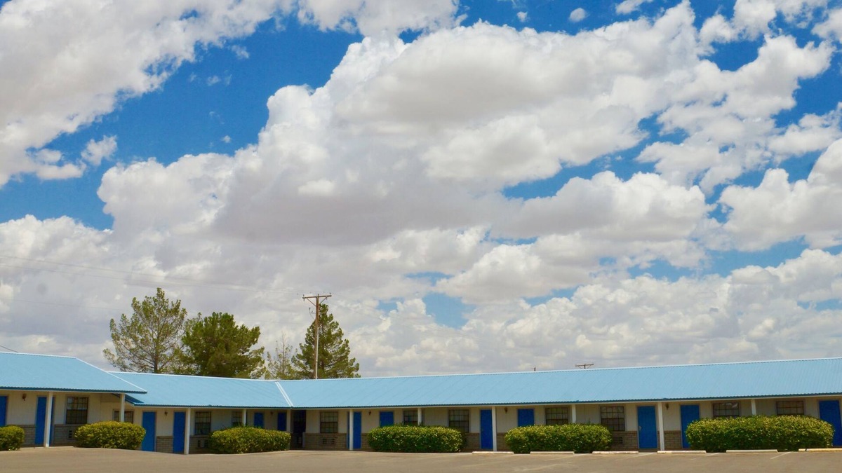 Clint Hotel | Cotton Valley Motel