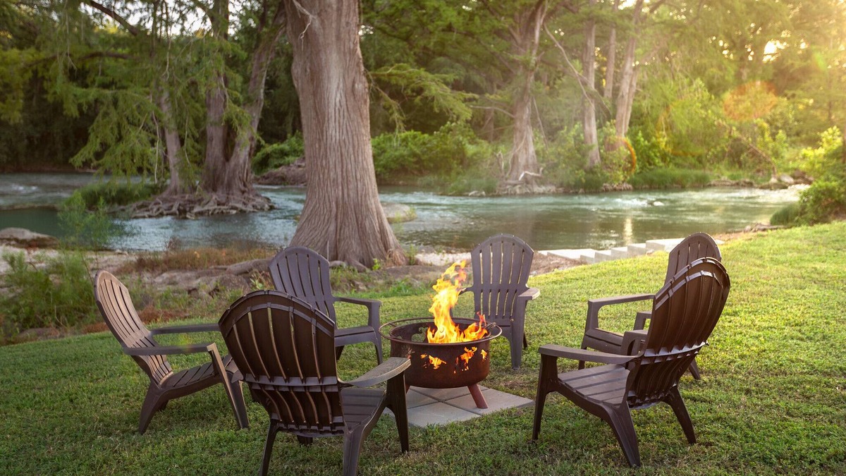 Martindale House | Cottonseed Falls I River Access, Family fun