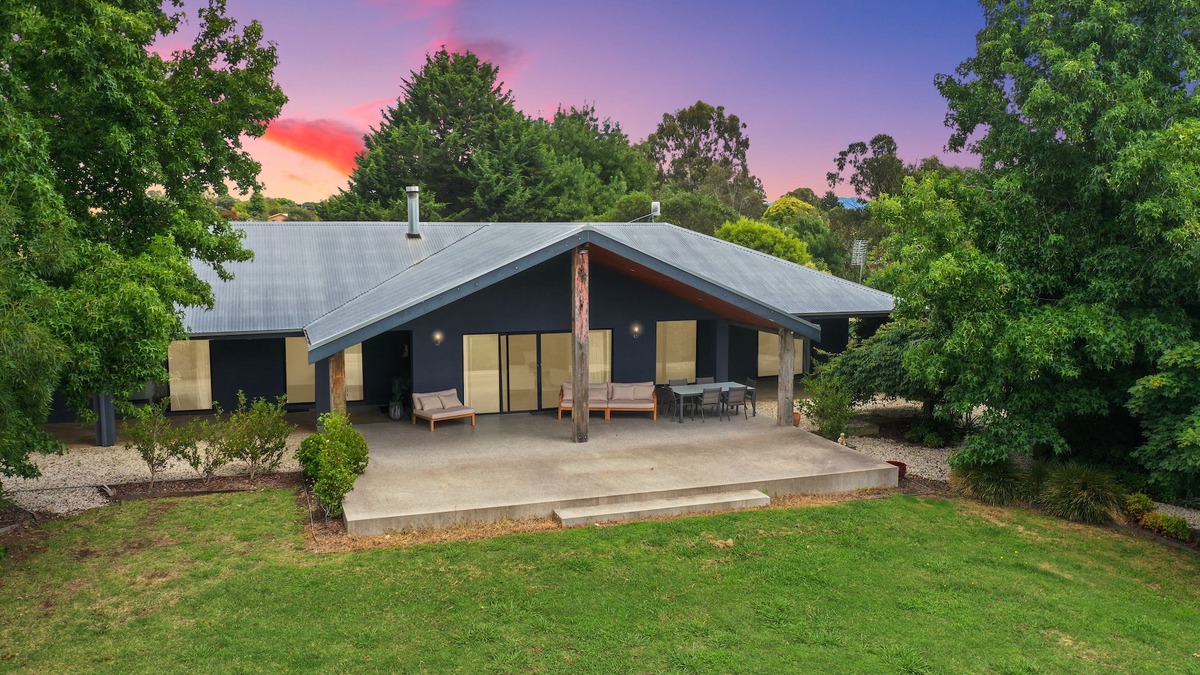 Mansfield House | Cottonwoods- Winter & Summer Property