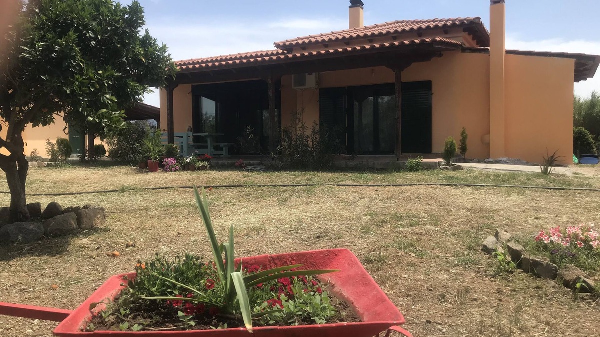 Galatas House | COUNTRY HOUSE