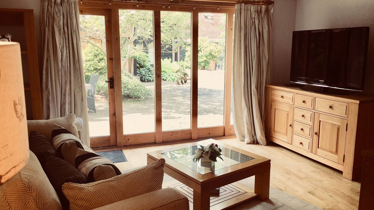Henley House | Country Barn Studio in pretty setting.