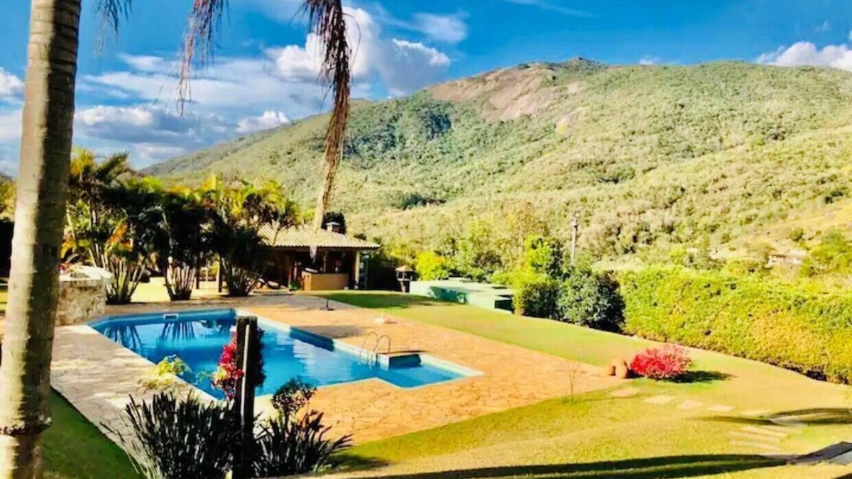 Atibaia Cottage | COUNTRY HOUSE WITH A VIEW OF PEDRA GRANDE