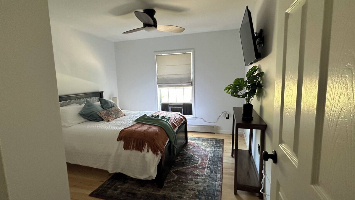 Searsport Apartment | Country Charm: Cozy getaway in delightful Searsport
