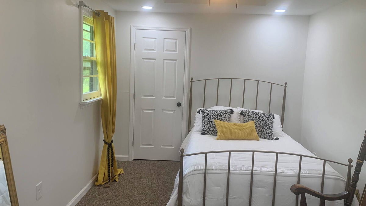 Goodspring House | Country Coffee Retreat