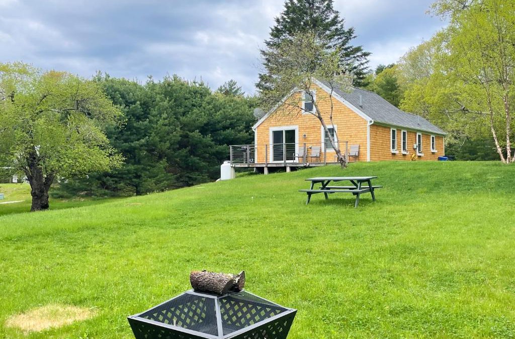 Mount Desert House | Country Cottage