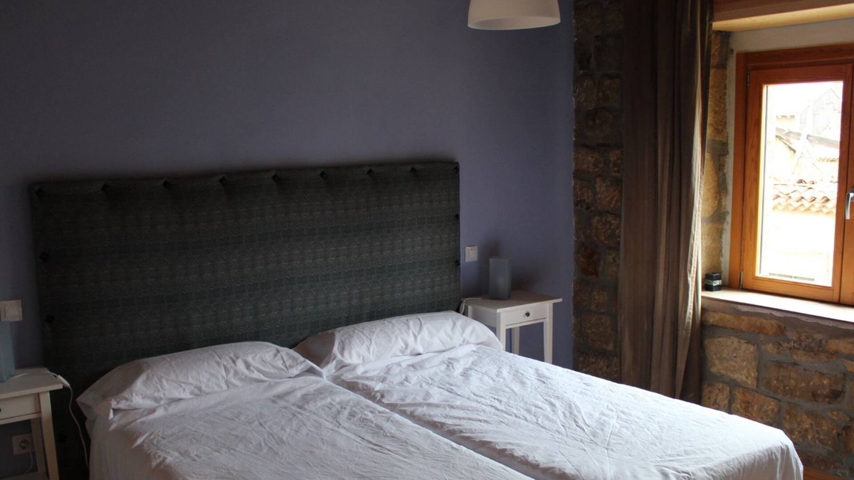 Quintanar de la Sierra House | Country house La Casa de la Petra