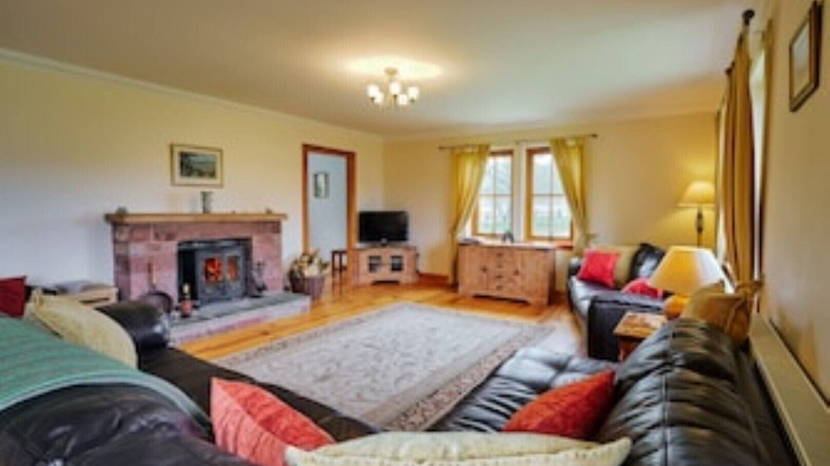 Blairgowrie Other | Country farmhouse sleeps 9 with enclosed garden and games barn.