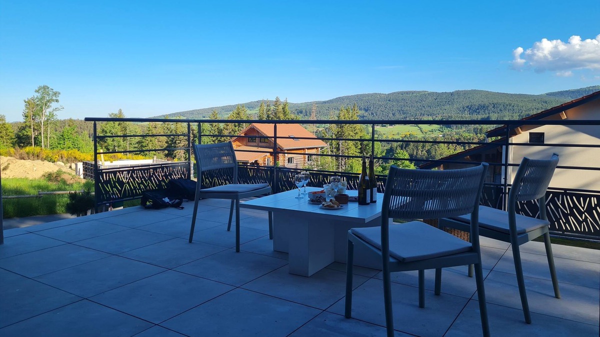Chalmazel-Jeansagniere House | Country house in the heart of nature and 2 steps from the via ferrata