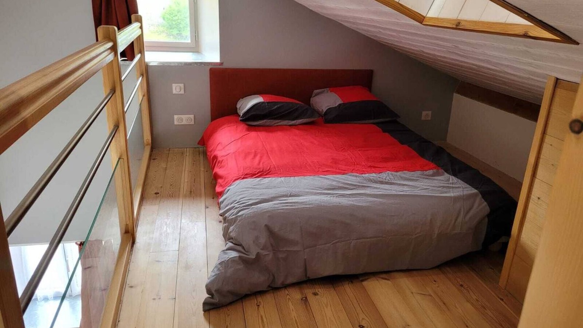 La Besseyre-Saint-Mary Apartment | Country studio in the heart of nature
