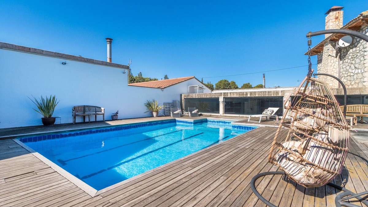 Torres de Barbues House | Country House 'Valfonda' with Mountain Views, Wi-Fi and Air Conditioning