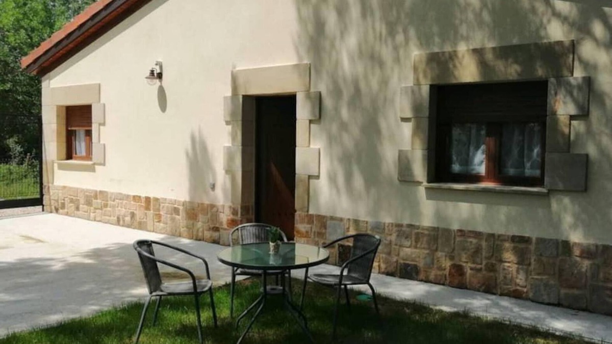 Aldehuela del Rincon House | Country House 'El Aterpe 3' with Mountain View, Private Garden and Wi-Fi