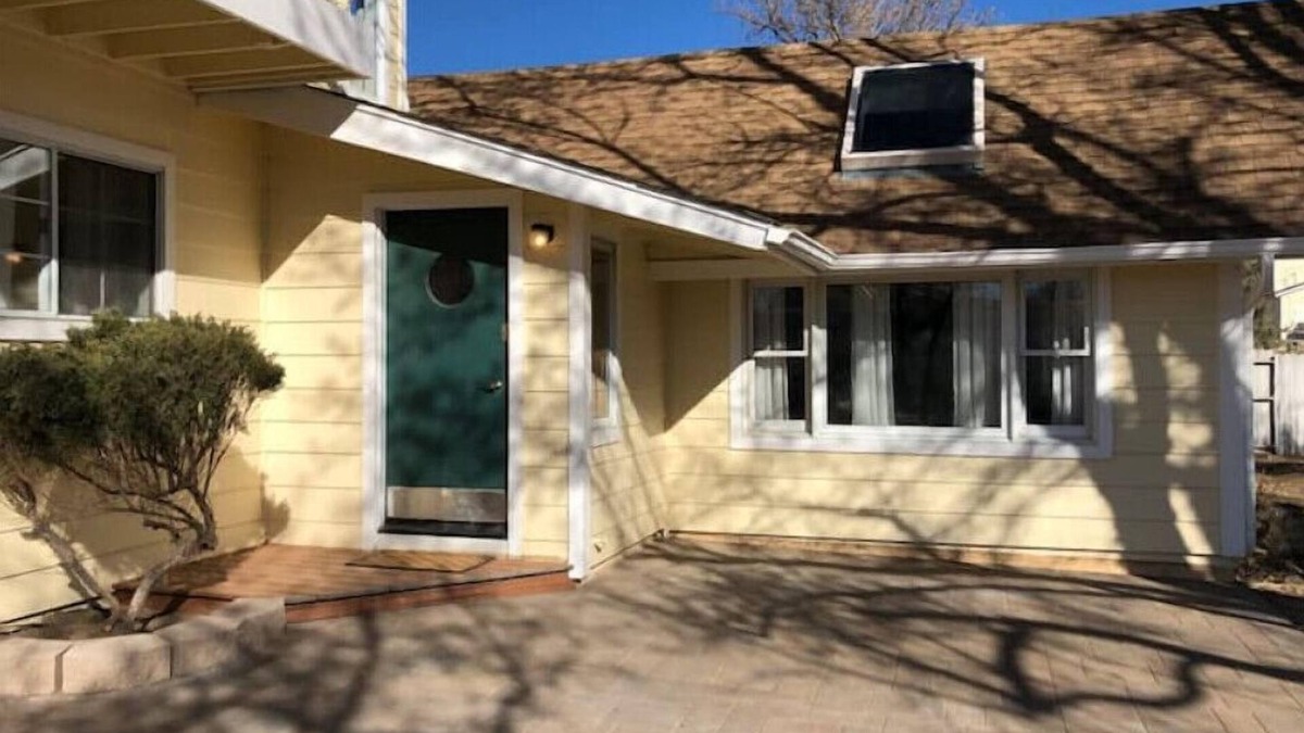 Virginia Foothills House | Country home South Reno