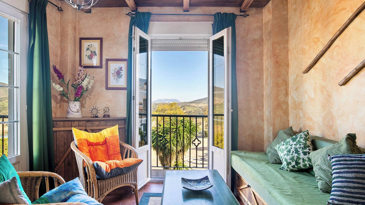 Zahara de la Sierra House | Country House 'Casa Azahar' with Lake View, Private Terrace and Wi-Fi