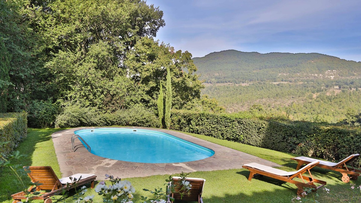 Pieve Santo Stefano Villa | Country house, a stone farmhouse, completely independent, with a private pool.