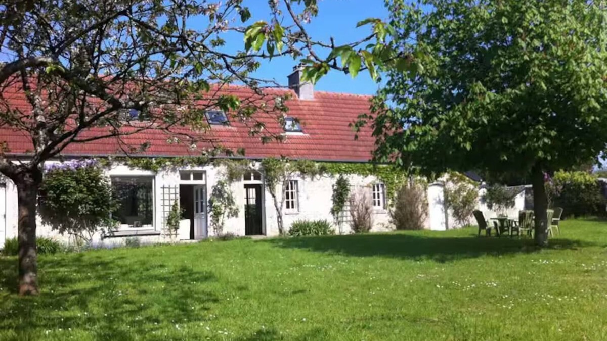 Sainte-Mere-Eglise House | Country house near Utah Beach