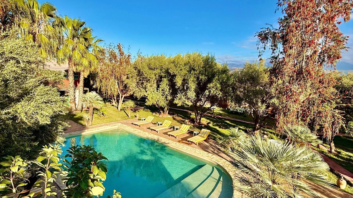 Tamazouzte Villa | Country house 5 bedrooms 12 people swimming pool 25 minutes from Marrakech.