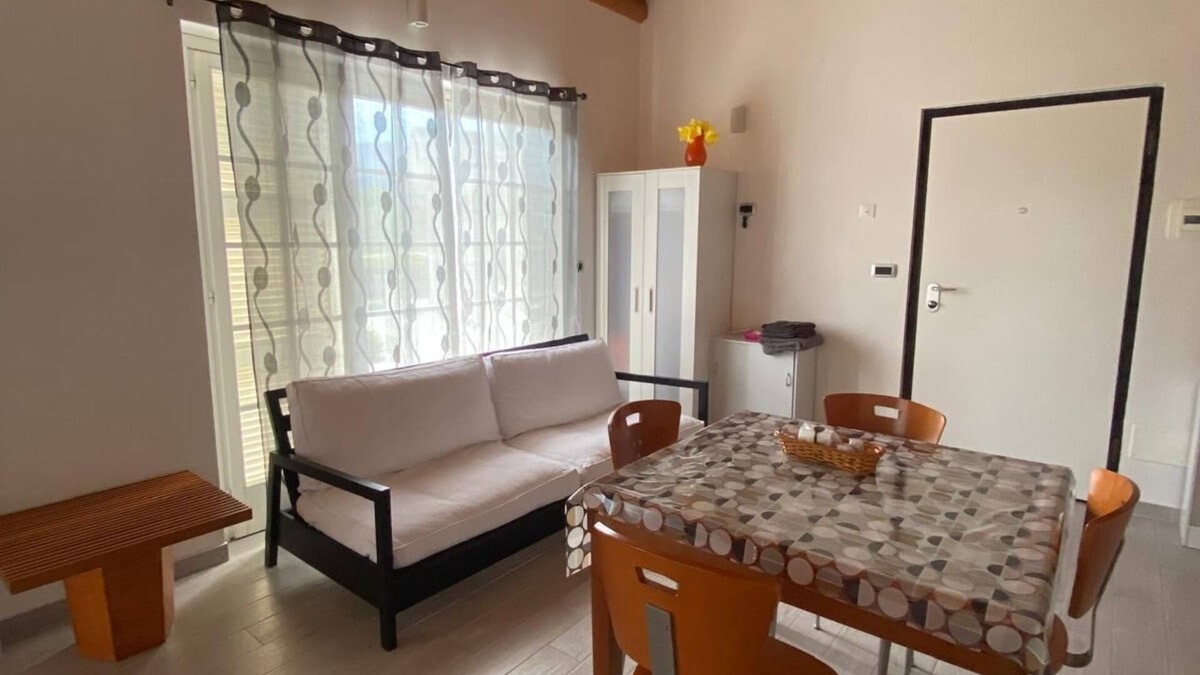 Sulmona House | Country house 5 minutes from downtown with garden and private parking space