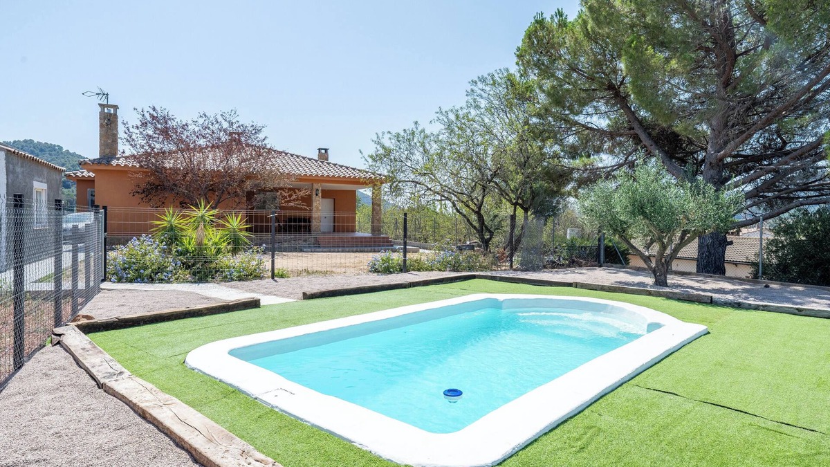 Alforja House | Country House 'Ca La Cuca' with Mountain View, Private Pool and Wi-Fi