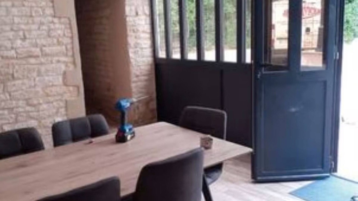 Arc-en-Barrois Villa | Country House 'Domaine Du Val Bruant' with Shared Terrace and Wi-Fi