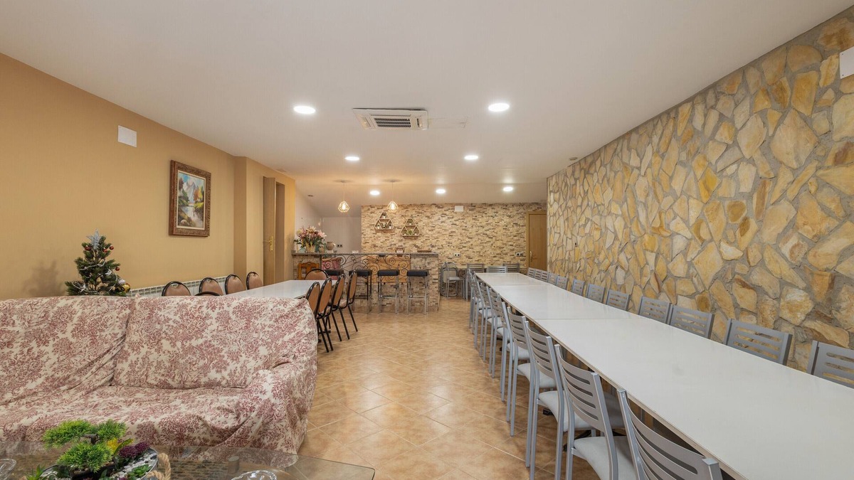 Maluenda House | Country House 'El Ático' with Wi-Fi and Air Conditioning