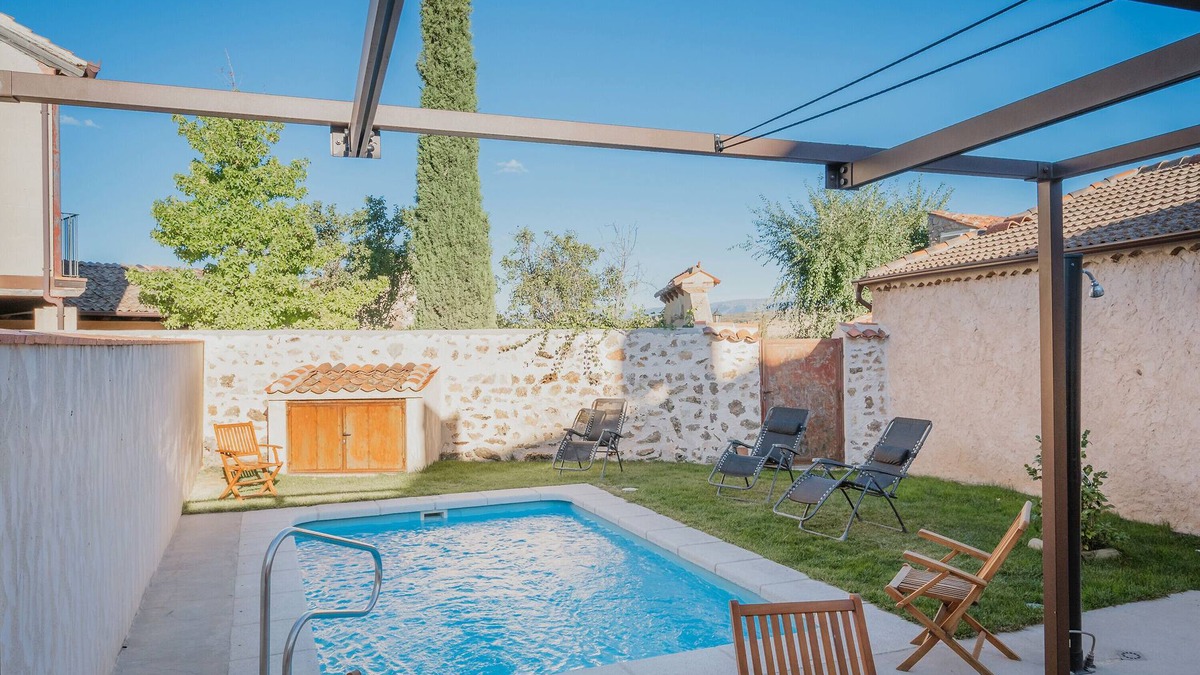 Aldeasaz House | Country House 'El Mirador De La Montaña' with Mountain View, Wi-Fi and Air Conditioning