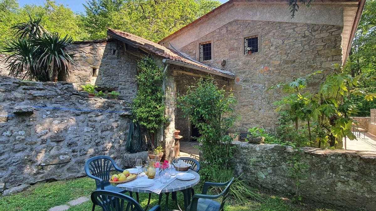 Casoli Other | Country House/Farm House in Bagni Di Lucca with 3 bedrooms sleeps 7