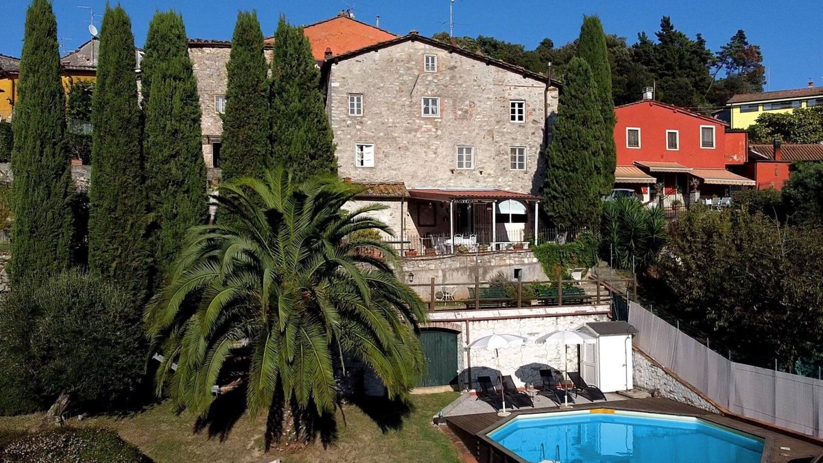 Chiatri Other | Country House/Farm House in Chiatri with 4 bedrooms sleeps 8