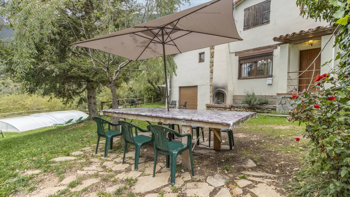 Oden Villa | Country House 'Gran Company' with Lake Views, Wi-Fi and Air Conditioning