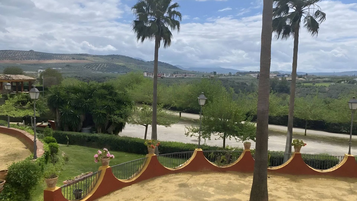 Cabra House | Country House 'Holiday House Dehesa Del Colmenar' with Mountain View, Wi-Fi and Air Conditioning