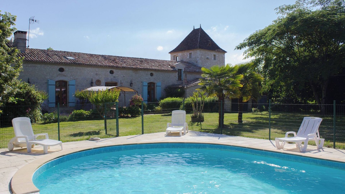 Monestier House | Country house in greenery and calm private pool spa terrace