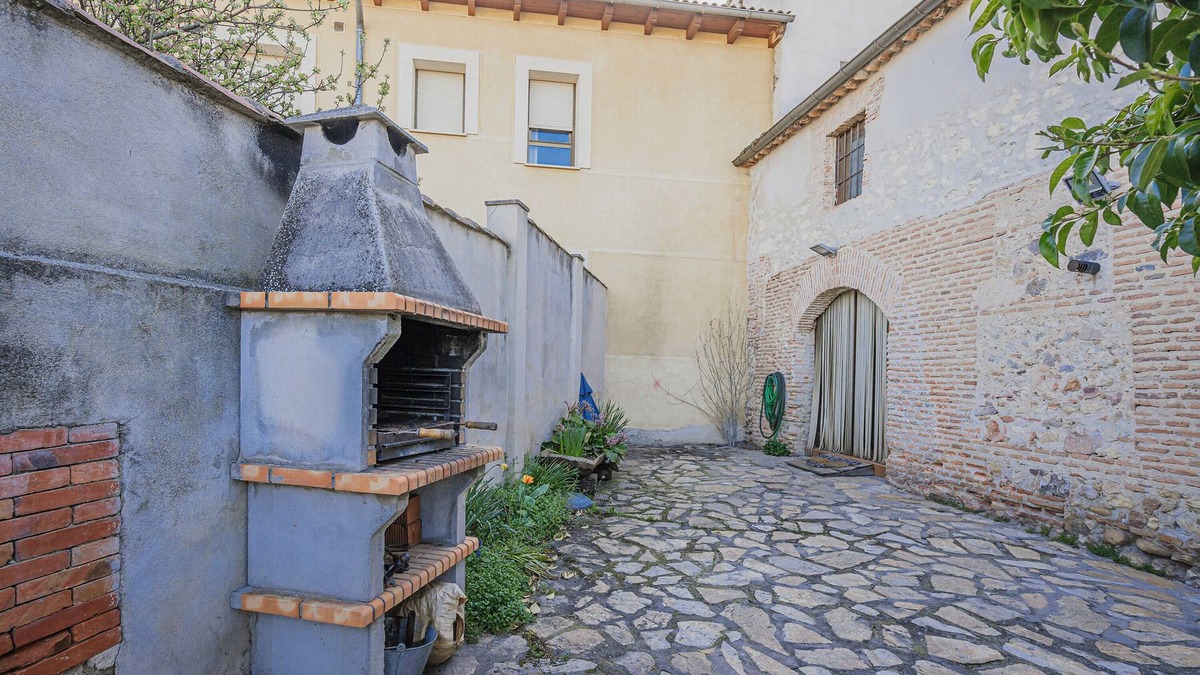 Mozoncillo House | Country House 'La Casería 1' with Private Garden and Wi-Fi