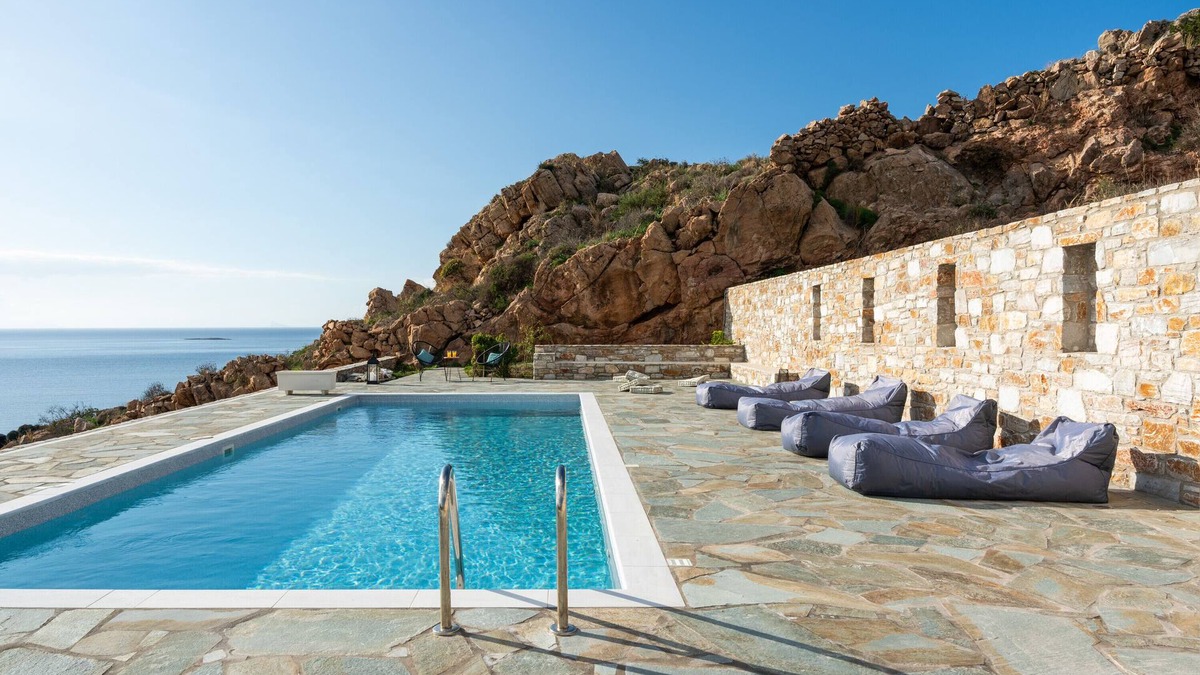 Vissa Villa | Country House 'Mont' Rock Villas 2' with Sea View, Wi-Fi and Air Conditioning