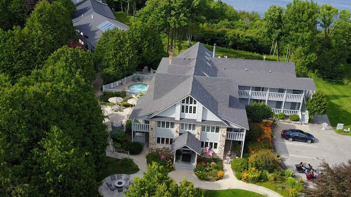 Sister Bay Hotel | Country House Resort