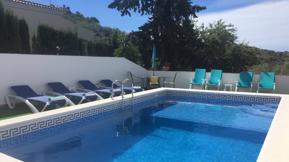 Vinuela House | Country house with own private pool, sleeps up to 8 people.