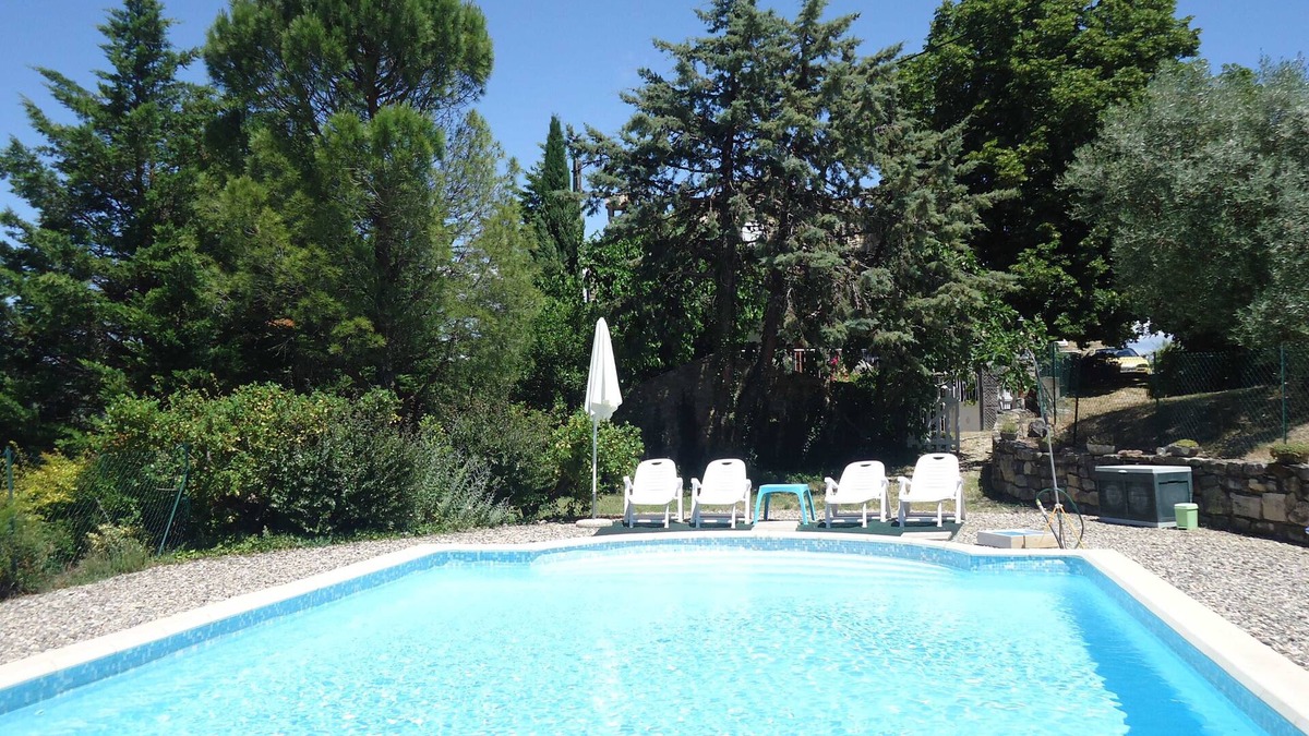 Lagorce House | COUNTRY HOUSE WITH PRIVATE POOL 6m x 13m50. 4-STAR CLASS.