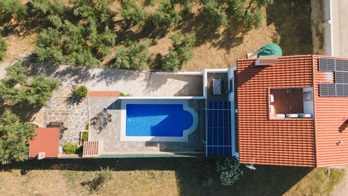 Cardena House | Country house with private pool, starry nights in a Starlight Reserve