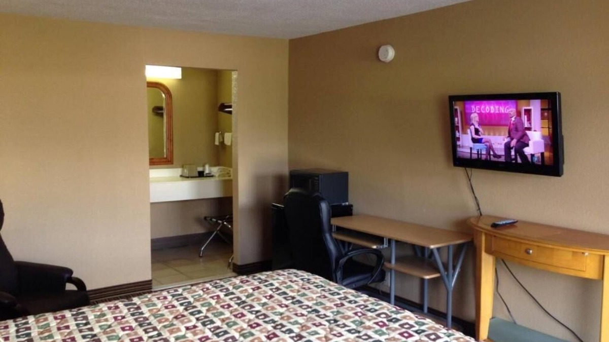 Vivian Hotel | Country Inn Motel Vivian