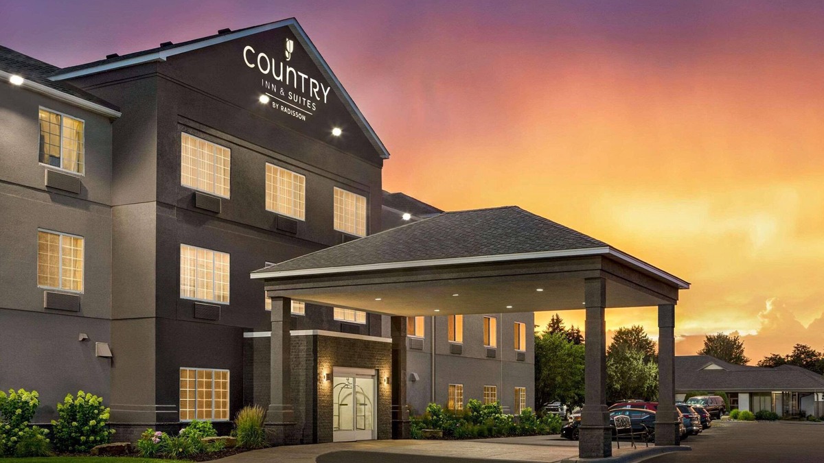 Stillwater Hotel | Country Inn & Suites by Radisson, Stillwater, MN