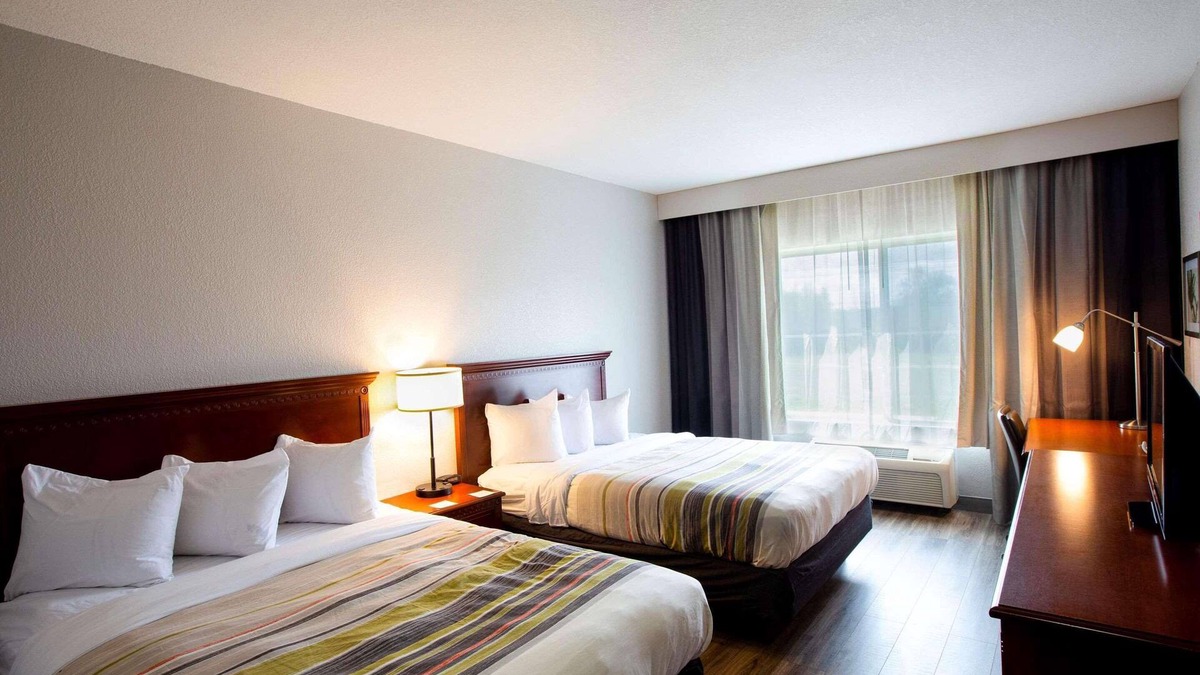 Wilson Hotel | Country Inn & Suites by Radisson, Wilson, NC