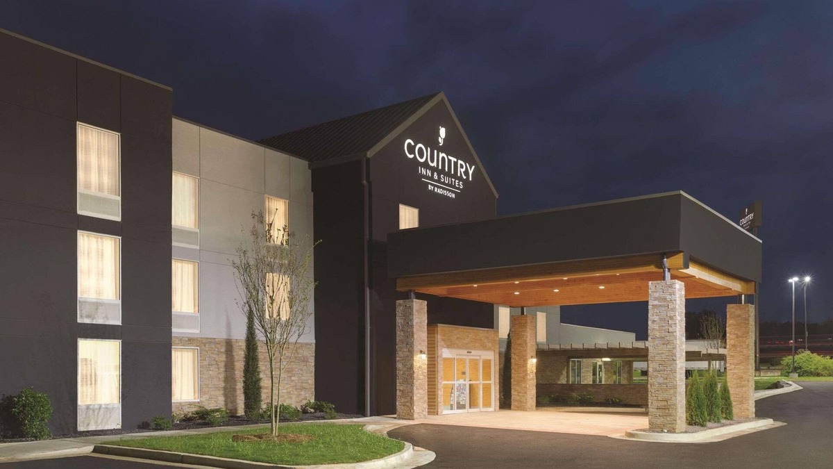 Macon Hotel | Country Inn & Suites by Radisson Macon West