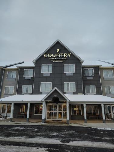 Southport Hotel | Country Inn & Suites by Radisson, Indianapolis South, IN