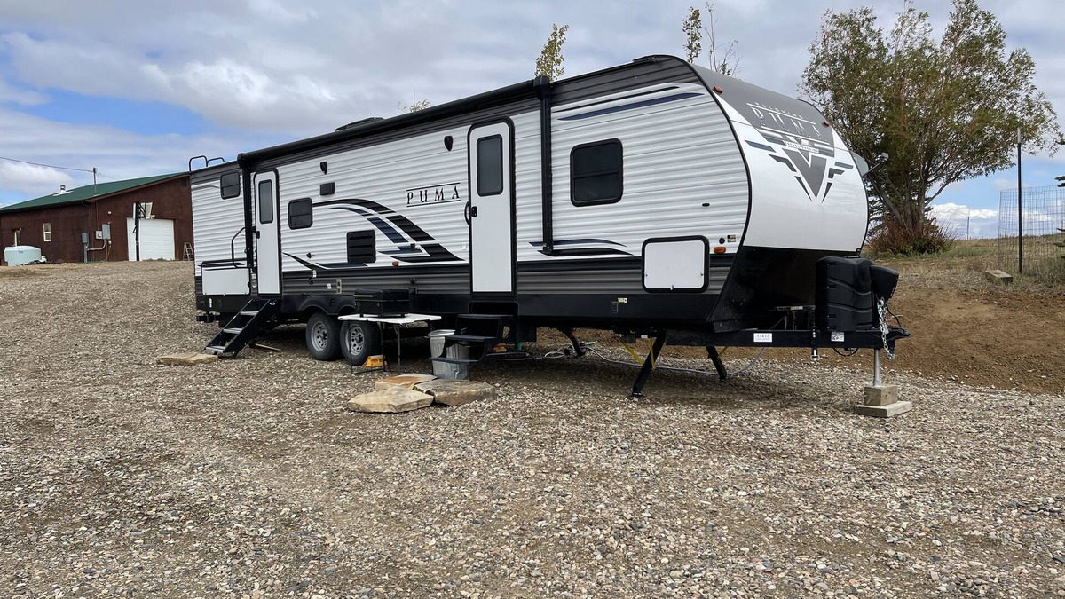 Craig House | Country Life in a camper!