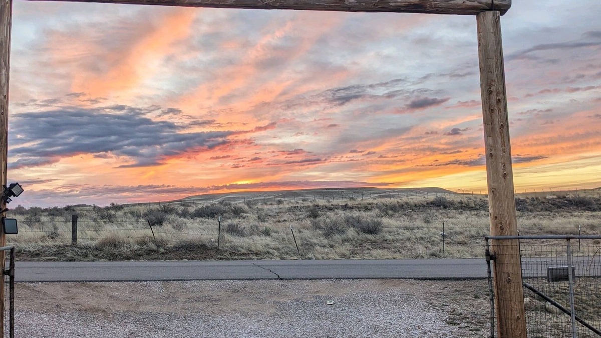 Chino Valley House | Country Living on a half acre Peace, Quite with a Great View, Great Neighborhood