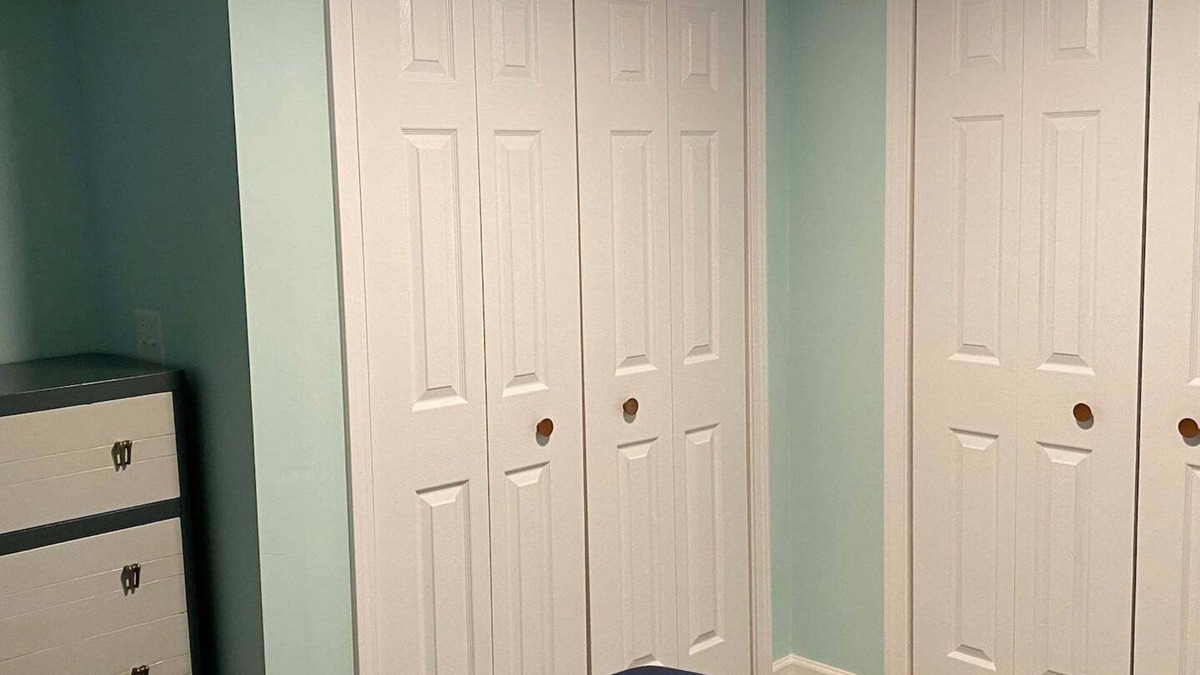 Charleston Apartment | country living patio apt in town new w/king&queen
