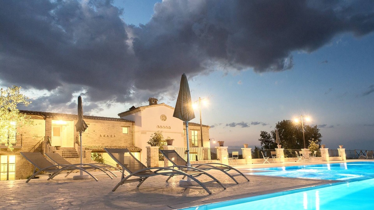 Alba Adriatica Other | Country residence, 10 bedrooms and 10 bathrooms, salt water pool, panoramic.